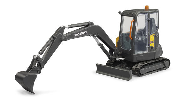 Volvo ECR40 Compact Excavator - Bruder 2465