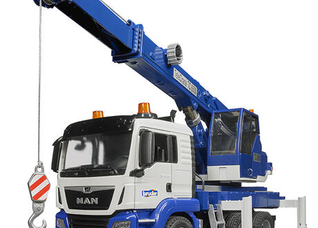 Novinky Bruder - červen 2017