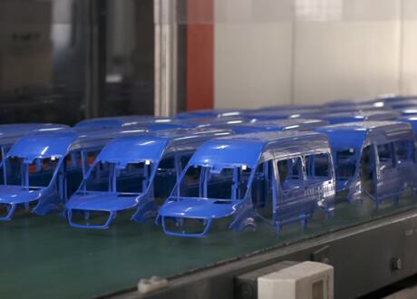 Jak vznikají hračky Bruder: Detailní pohled do zákulisí výroby